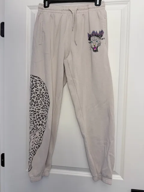 Def Leppard Sweatpants Gray Leopard Print