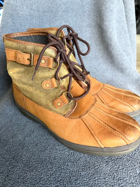 UGG Waterproof Duck Boots Size 11 Brown Leather Suede, Mens