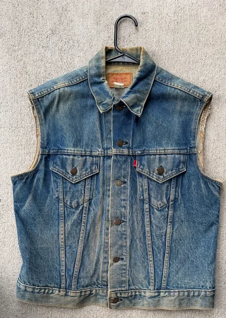 1970 Levi's 70505 Denim Vest Size 44 Vintage Harley Davidson Patch Cutoff