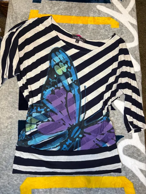 Almost Famous Striped Butterfly Top Size L Blue Purple Y2K