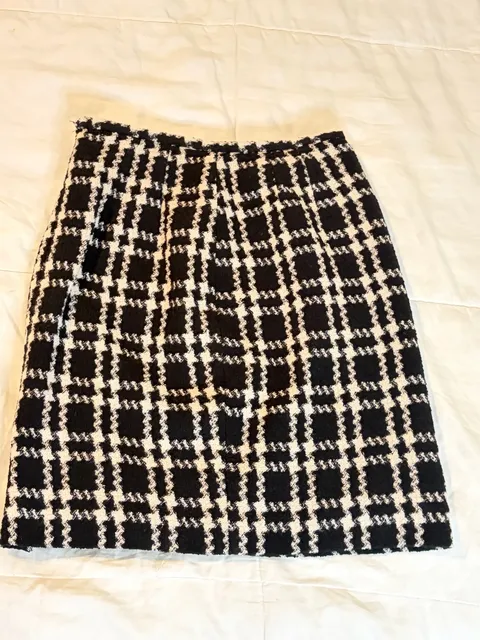 Vintage Amanda Smith Wool Blend Plaid Pencil Skirt Size 6 Black Cream Tweed