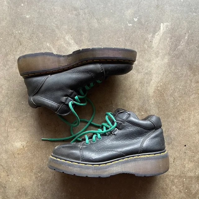 Dr. Martens 8542 Platform Boots Black Leather Y2K