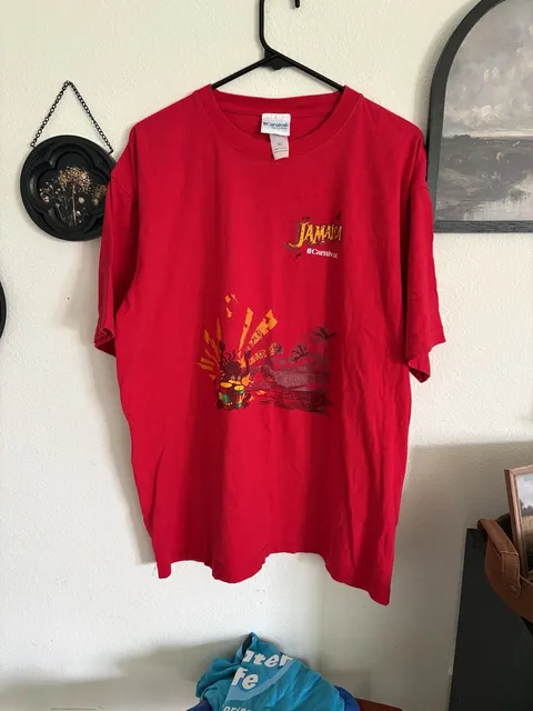 Carnival Cruise Line Jamaica T-Shirt Size XL Red Graphic Tee