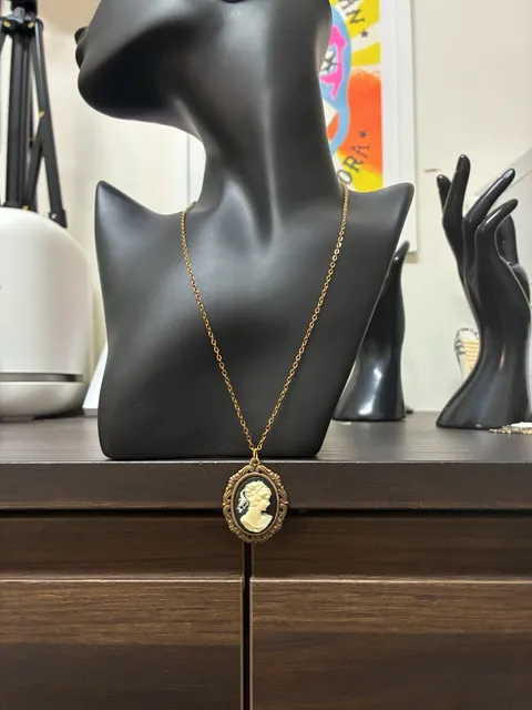 Upcycled Vintage 1970s Black And White Cameo Filigree Gold Tone Pendant Necklace