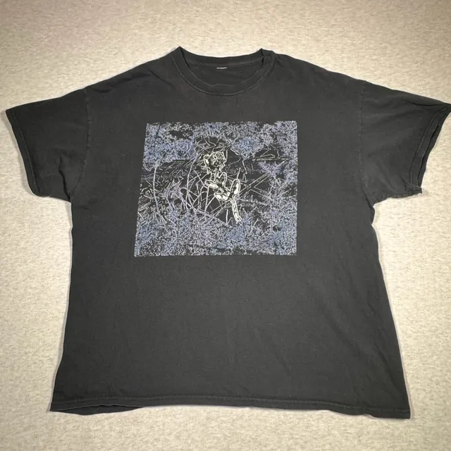Graphic Art Print T-Shirt Black Graphic Tee