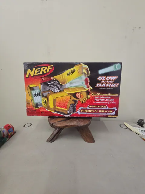 Nerf N-Strike Firefly REV-8 Glow in the Dark Blaster New in Box