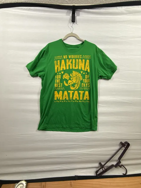 Disney The Lion King Hakuna Matata T-Shirt Size XL Green Graphic Tee