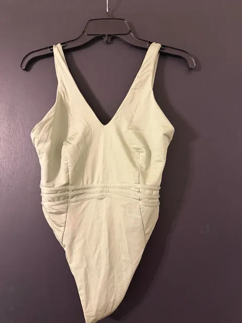 Buffbunny Collection One-Piece Swimsuit Size Small metallic Green never worn!
