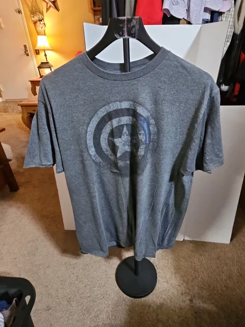 Marvel Captain America Shield T-Shirt Size XL Gray