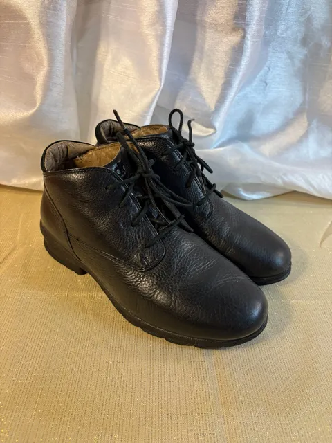 Propét Kelly WD001 Size 8.5W Black Leather Boots