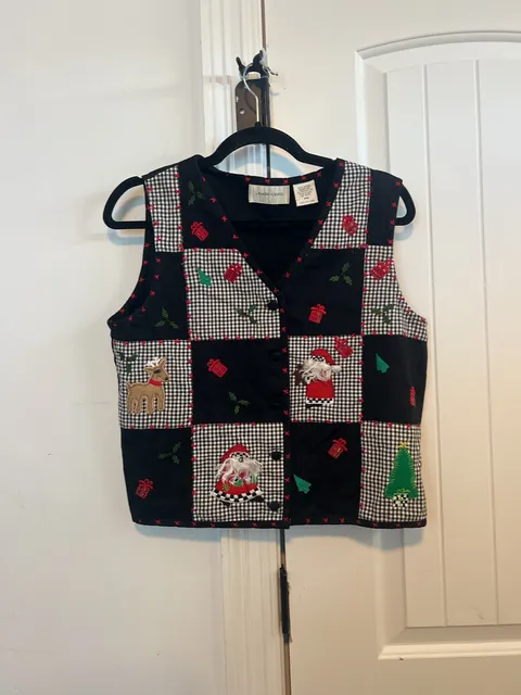 Lemon Grass Christmas Vest Size PM Black Gingham Santa Patch