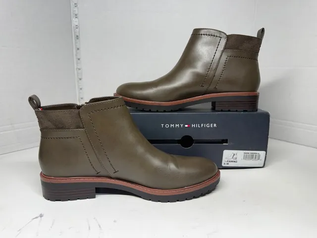Tommy Hilfiger Fawn2 Bootie Size 9M Dark Green