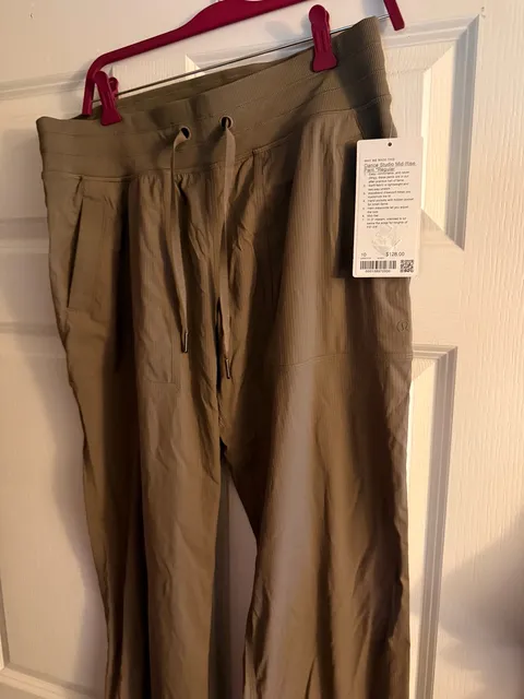 Lululemon Dance Studio Mid-Rise Pant Size 10 Nomad