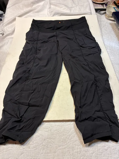 Lucy Activewear Pants Size S Black Athletic Capris