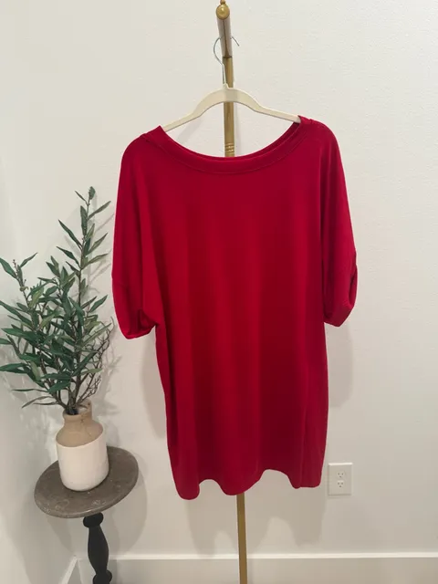 Zenana Tunic Top Size 3X Red Scoop Neck Short Sleeve Oversized