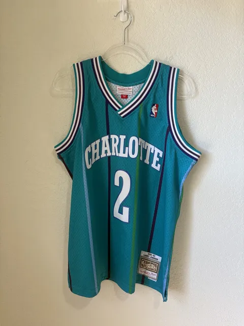 Mitchell & Ness Larry Johnson Charlotte Hornets 1992-93 Jersey Size L