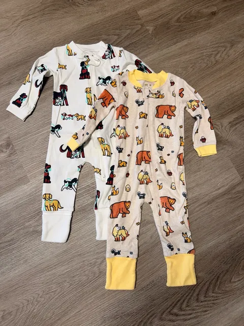 2 Monica + Andy Sleep Suit Lot Size 3-6M Animal Print