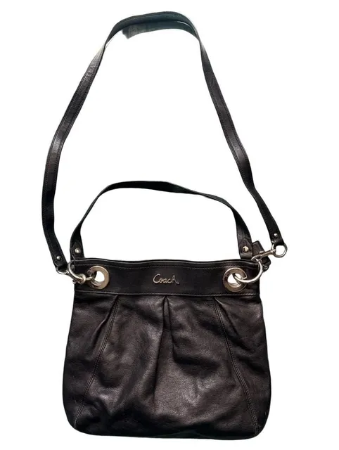 Coach Black Leather Shoulder Bag F17605
