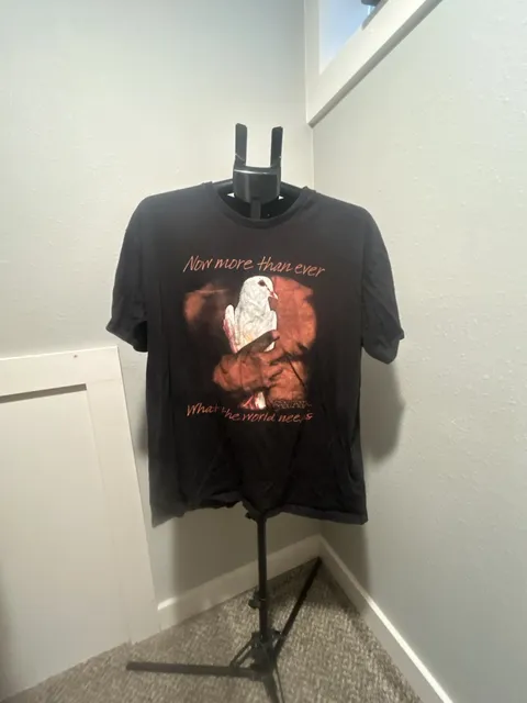 Santana Now More Than Ever What The World Needs T-Shirt Size XL