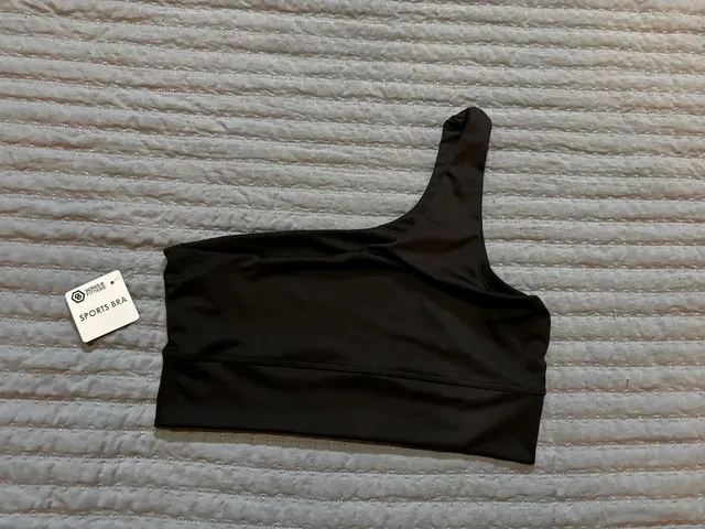 Series 8 Fitness One Shoulder Sports Bra Size L Black