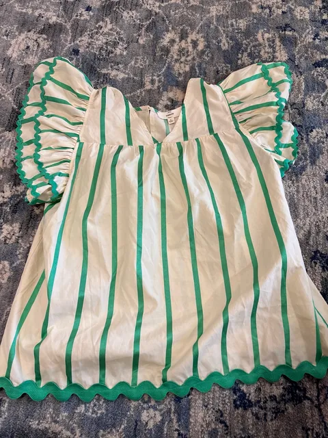 Entro Blouse Size S Green White Striped Ruffle Top