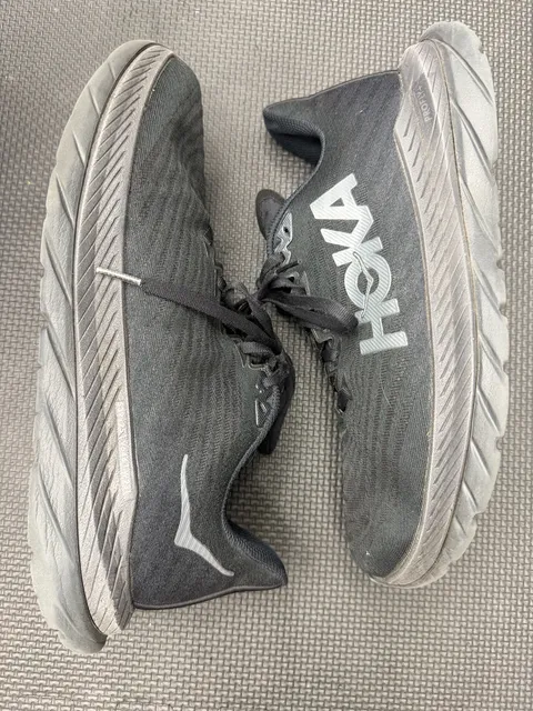 Hoka One One Mach 5 Size 9.5D Black Running Shoes