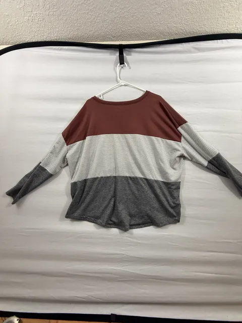 24/7 by maurices Colorblock Long Sleeve Top Size 2X