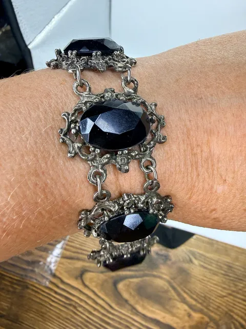 Vintage Ornate Filigree Black Lucite Link Bracelet 6.5 Inch