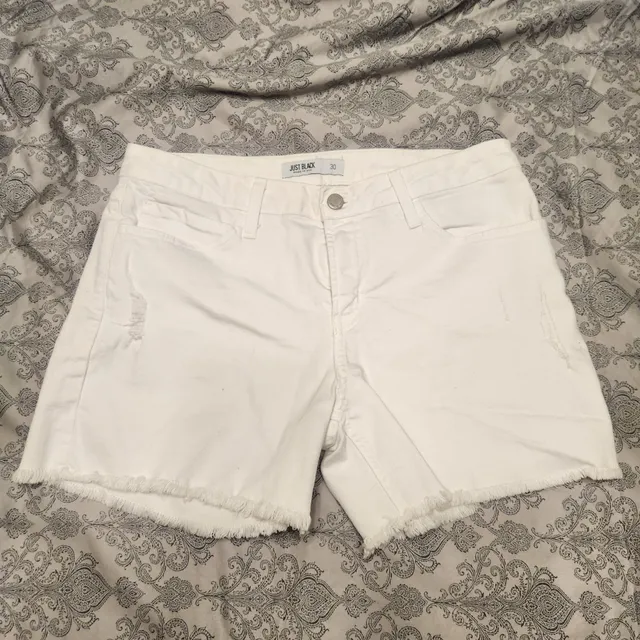 Just Black Denim Cutoff Shorts Size 30