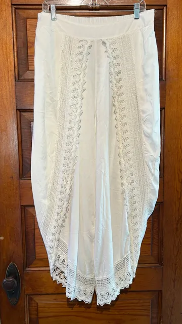 Josa Beachwear by Japna Pants Size XL White Viscose Crochet Trim Harem