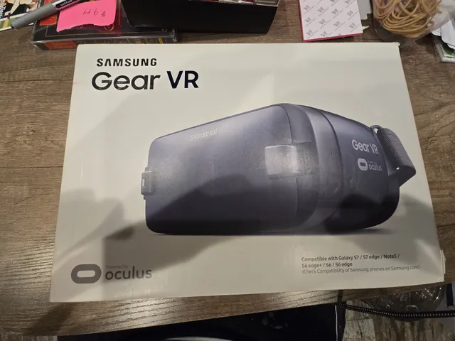 Samsung Gear VR Virtual Reality Headset