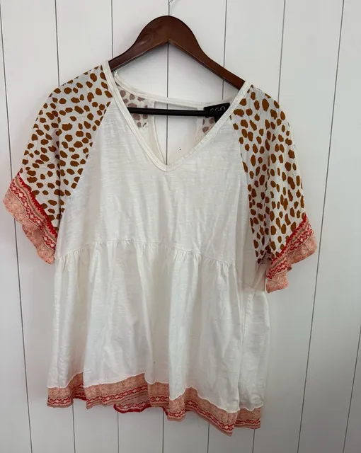 Cactus & Co Animal Print V-Neck Tunic Top