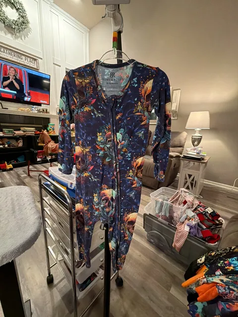 Bums & Roses Sherlock Bones Romper Size 12-18 Months Halloween