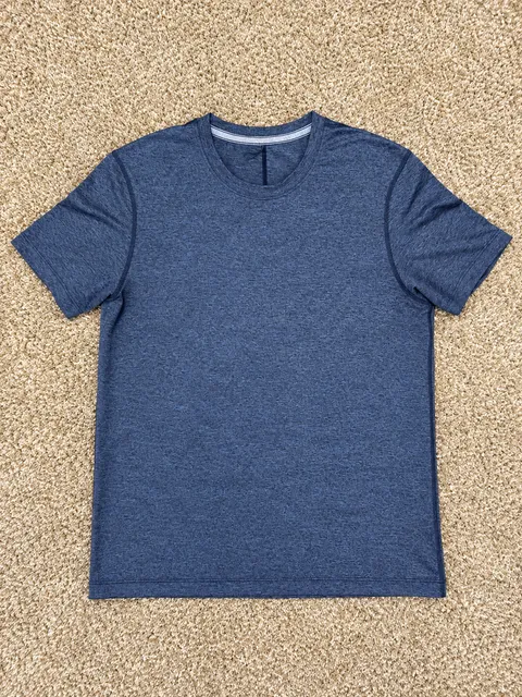 Lululemon Men’s Soft Jersey Short Sleeve Shirt Heather Navy, Size L