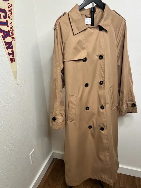 Fall Trench Coat Size- Tan Double Breasted Belted