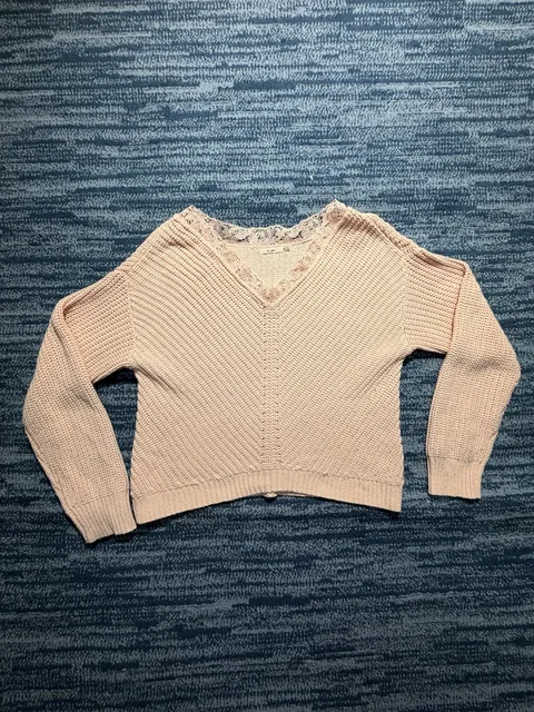 B.P. Lace Trim V-Neck Sweater Size L