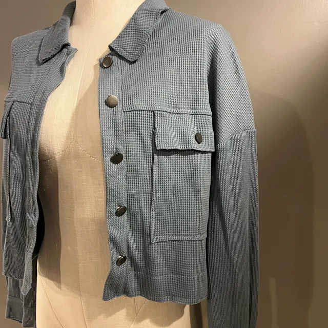 Unbranded Blue Waffle Knit Crop Button Up Jacket Shacket Size Medium