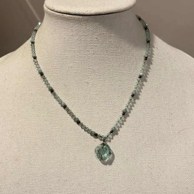 Handmade Blue Crystal Beaded Flower Pendant Necklace