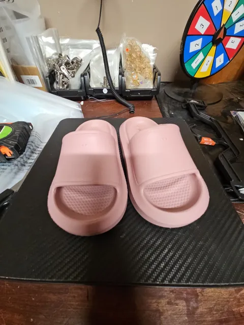 Childhoods Slides Size 1.5 Pink Foam Sandals