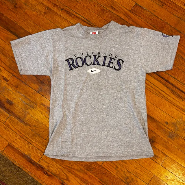 Vintage Y2K Nike Colorado Rockies T-Shirt Size M MLB Baseball 2006