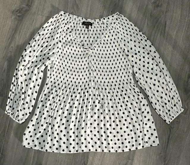 Melissa Paige Blouse Size PM/PM White Black Polka Dot Long Sleeve