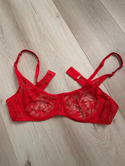 Red Lace balconnette Bra