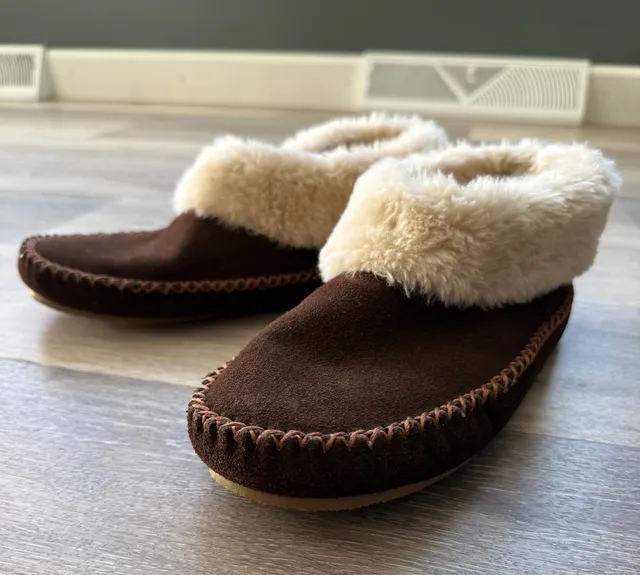 Minnetonka Moccasin Slippers Size 10 Brown Suede Faux Fur