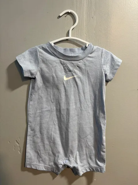 Nike One-piece 0-6m