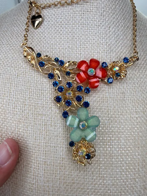 Betsey Johnson Gold Floral Rhinestone Y Necklace
