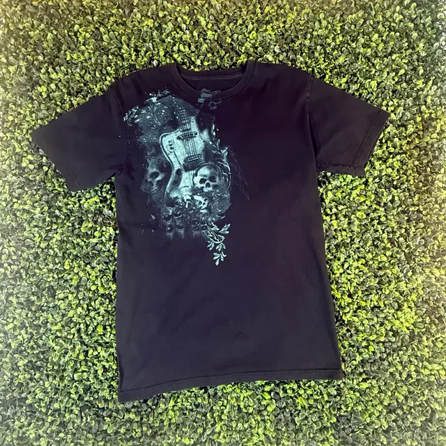 Affliction Graphic T-Shirt Black Skull Guitar Y2K Grunge