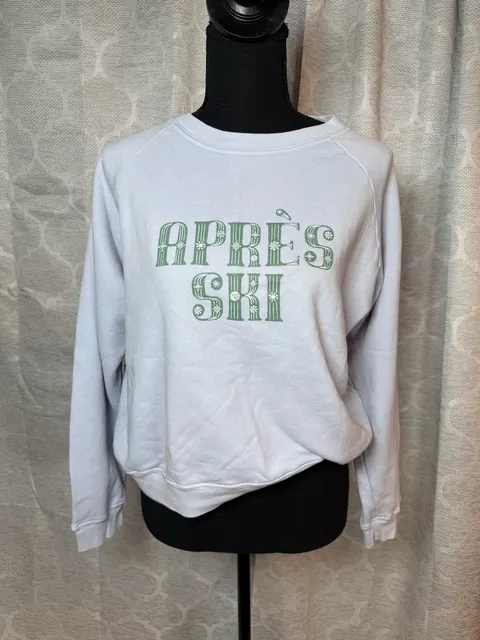 Daydreamer Après Ski Sweatshirt Size S Light Blue Graphic Pullover
