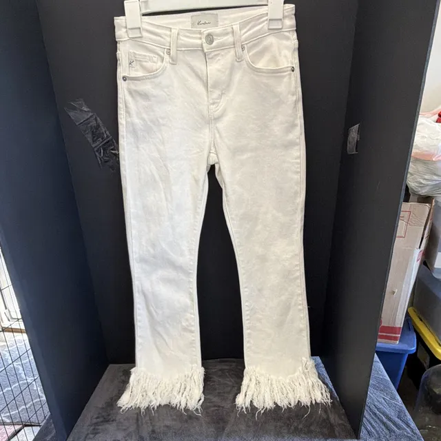 KanCan Women's Skinny Jeans White Stretch Denim Mid Rise Fringe Hem Size 0