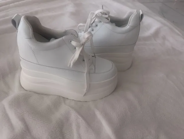 Platform Sneakers White 5 Y2K