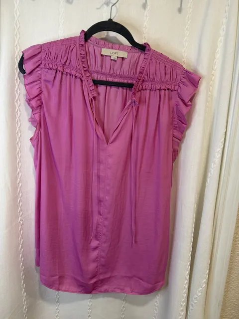 LOFT Women’s Large Pink Ruffle Sleeve Blouse V-Neck Boho Career Top